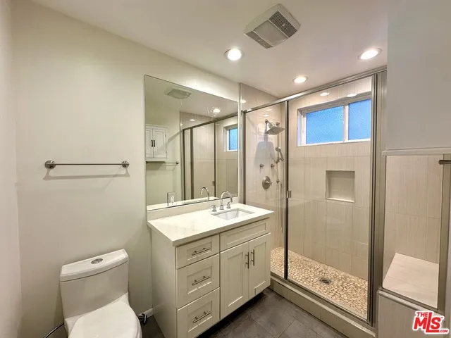 $7,500 | 1246 North Genesee Avenue, West Hollywood, CA 90046