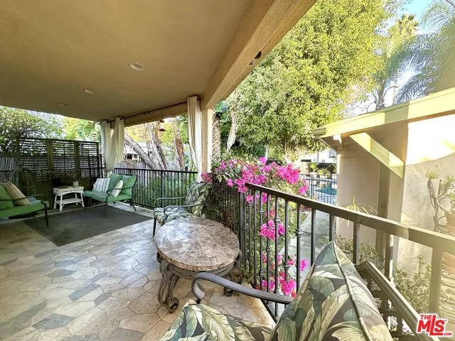 $7,500 | 1246 North Genesee Avenue, West Hollywood, CA 90046