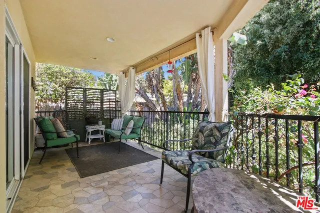 $7,500 | 1246 North Genesee Avenue, West Hollywood, CA 90046