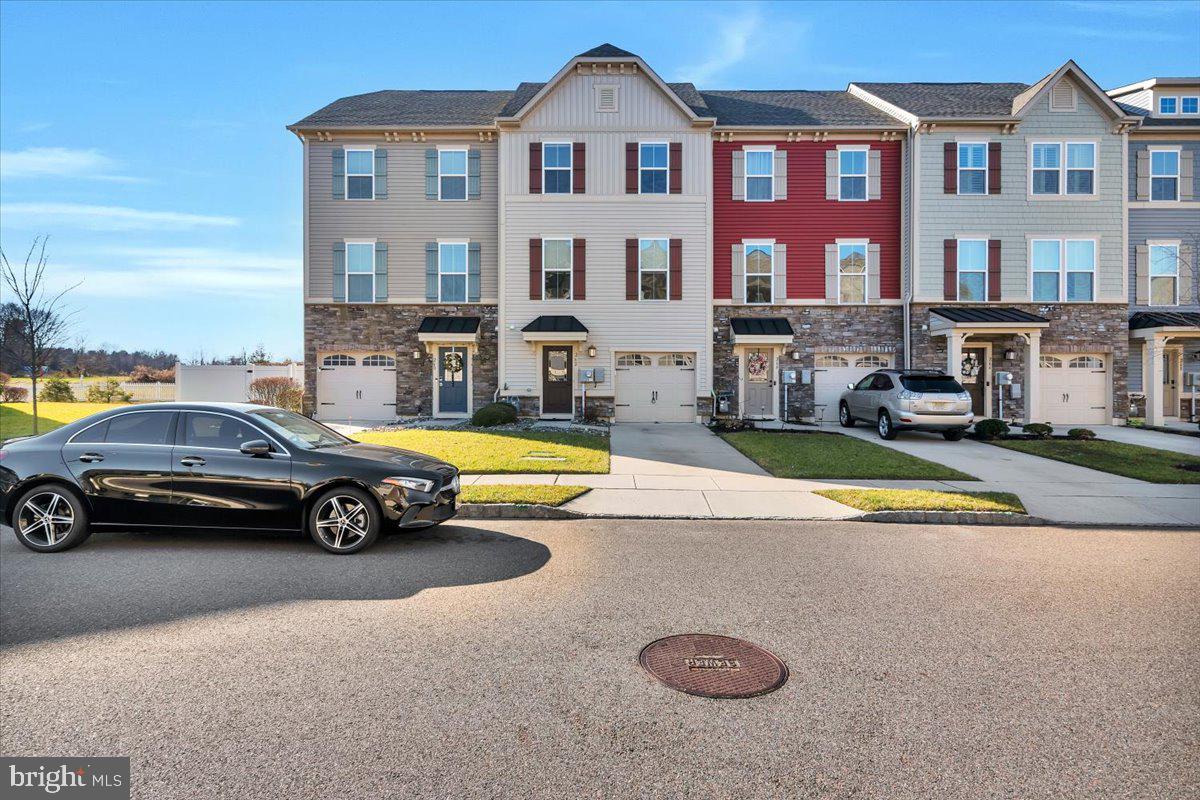 262 Iannelli Road Clarksboro, NJ 08020 - Photo 3 of 39 a view of a street with houses