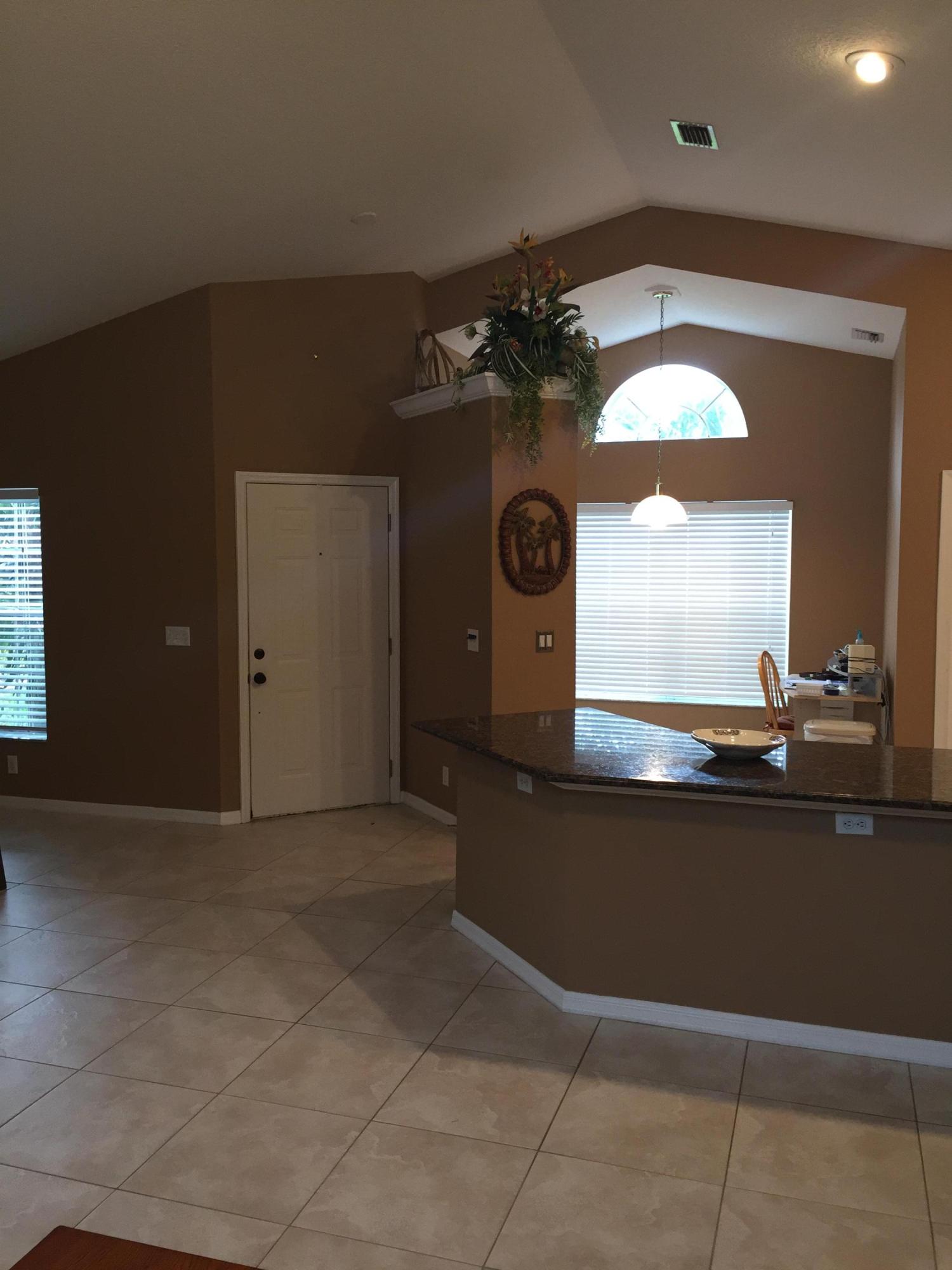 6298 Pompano Street Jupiter, FL 33458 - Photo 8 of 14 image