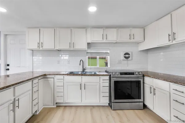 $48,000 | 860 West 132nd Avenue, Denver, CO 80234