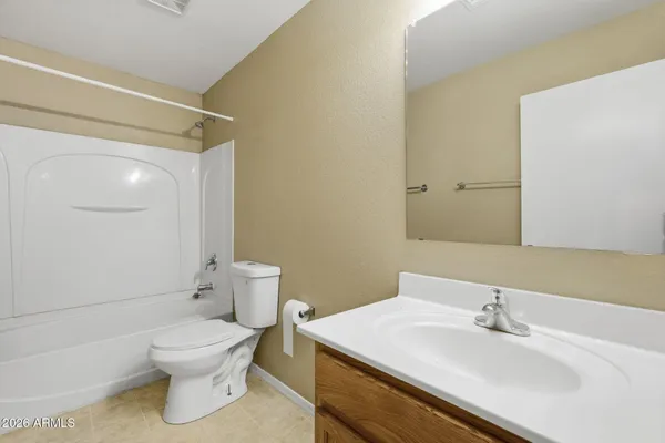 $2,095 | 1704 East Renegade Trail, San Tan Valley, AZ 85143