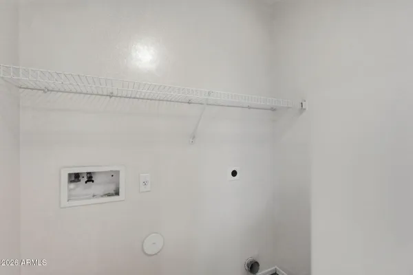 $2,095 | 1704 East Renegade Trail, San Tan Valley, AZ 85143