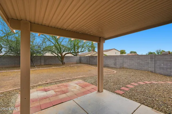 $2,095 | 1704 East Renegade Trail, San Tan Valley, AZ 85143