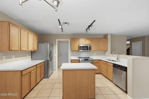 $2,095 | 1704 East Renegade Trail, San Tan Valley, AZ 85143