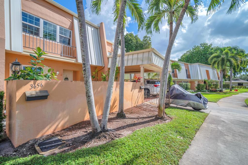 3656 Citrus Trace, Unit 4 Fort Lauderdale, FL 33328 - Photo 3 of 45