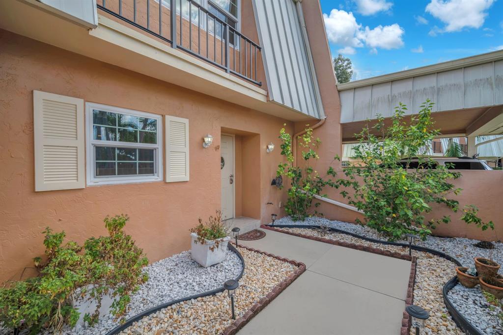 3656 Citrus Trace, Unit 4 Fort Lauderdale, FL 33328 - Photo 4 of 45