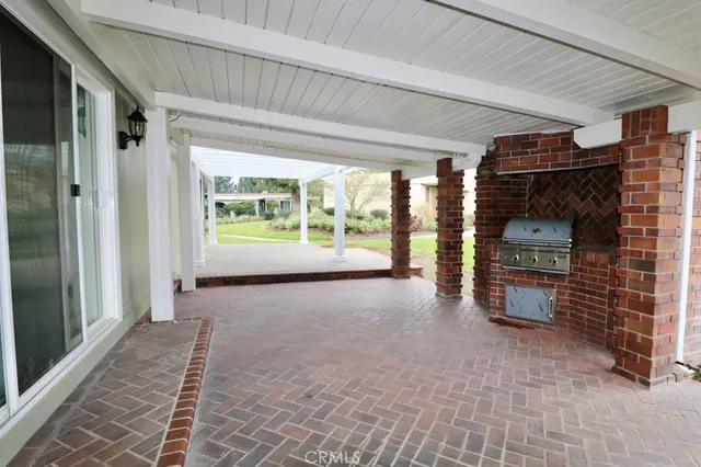a view of a storage & utility room