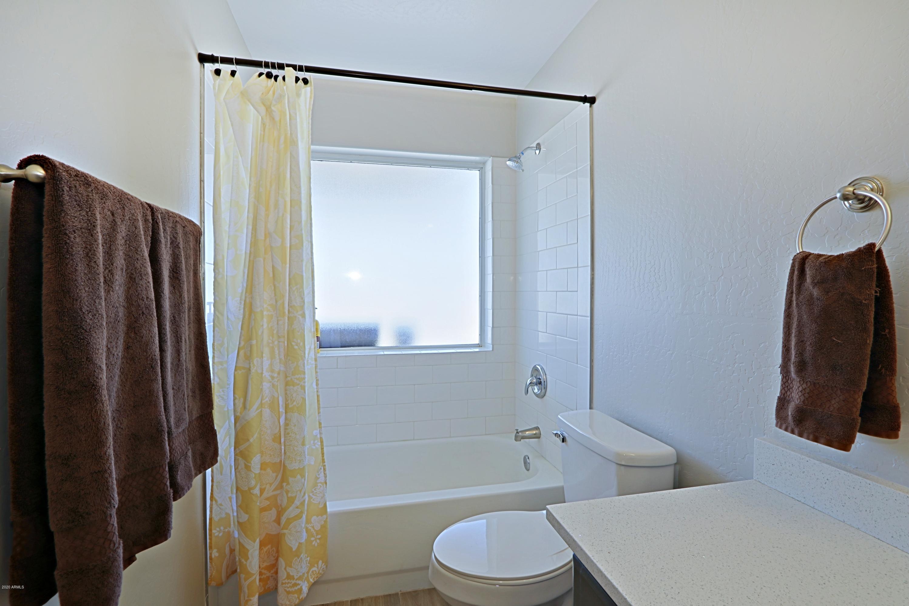 923 East Joy Ranch Road Phoenix, AZ 85086 - Photo 25 of 70 Master Bath 3