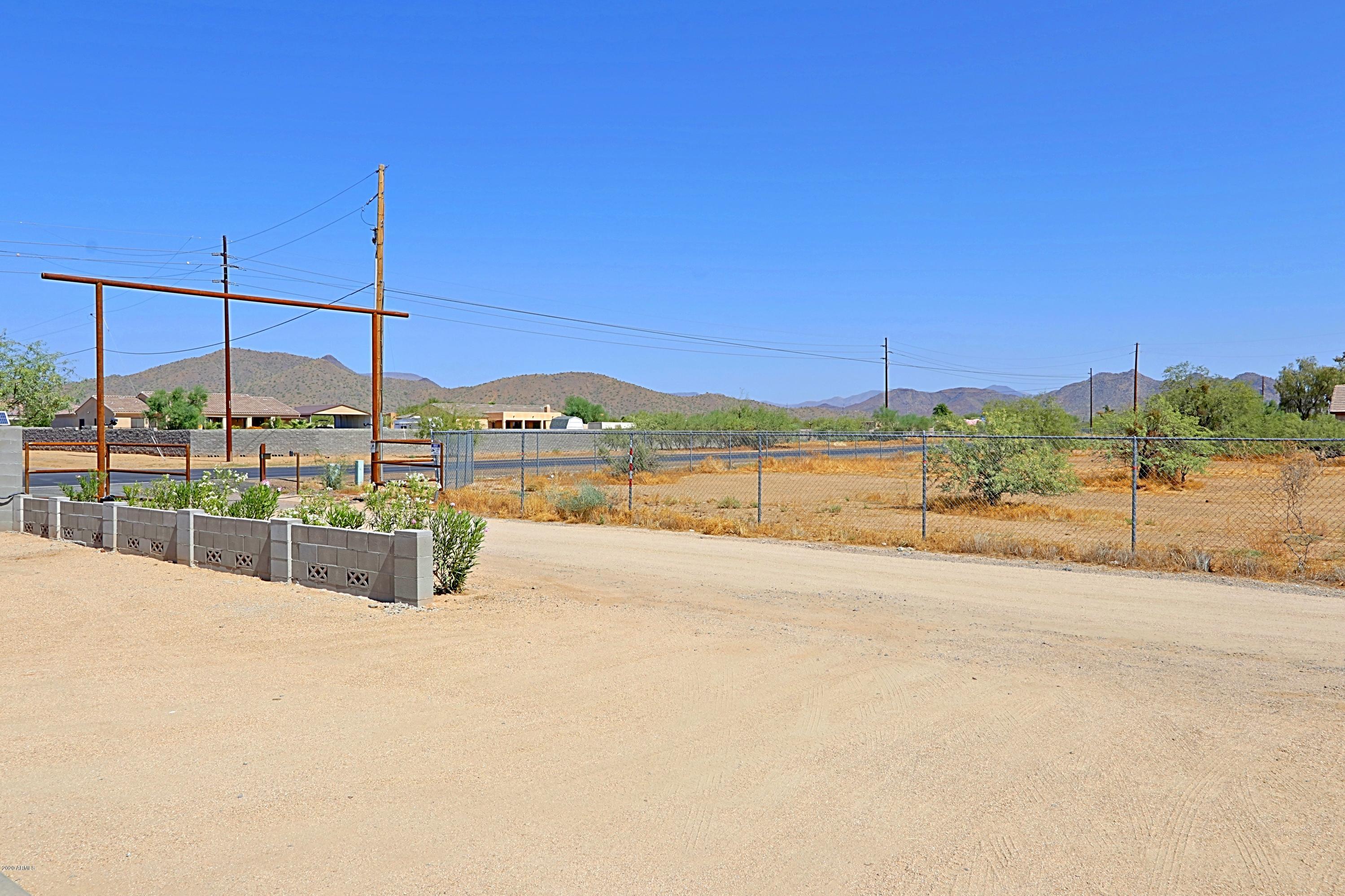923 East Joy Ranch Road Phoenix, AZ 85086 - Photo 53 of 70 Mountain Views 3