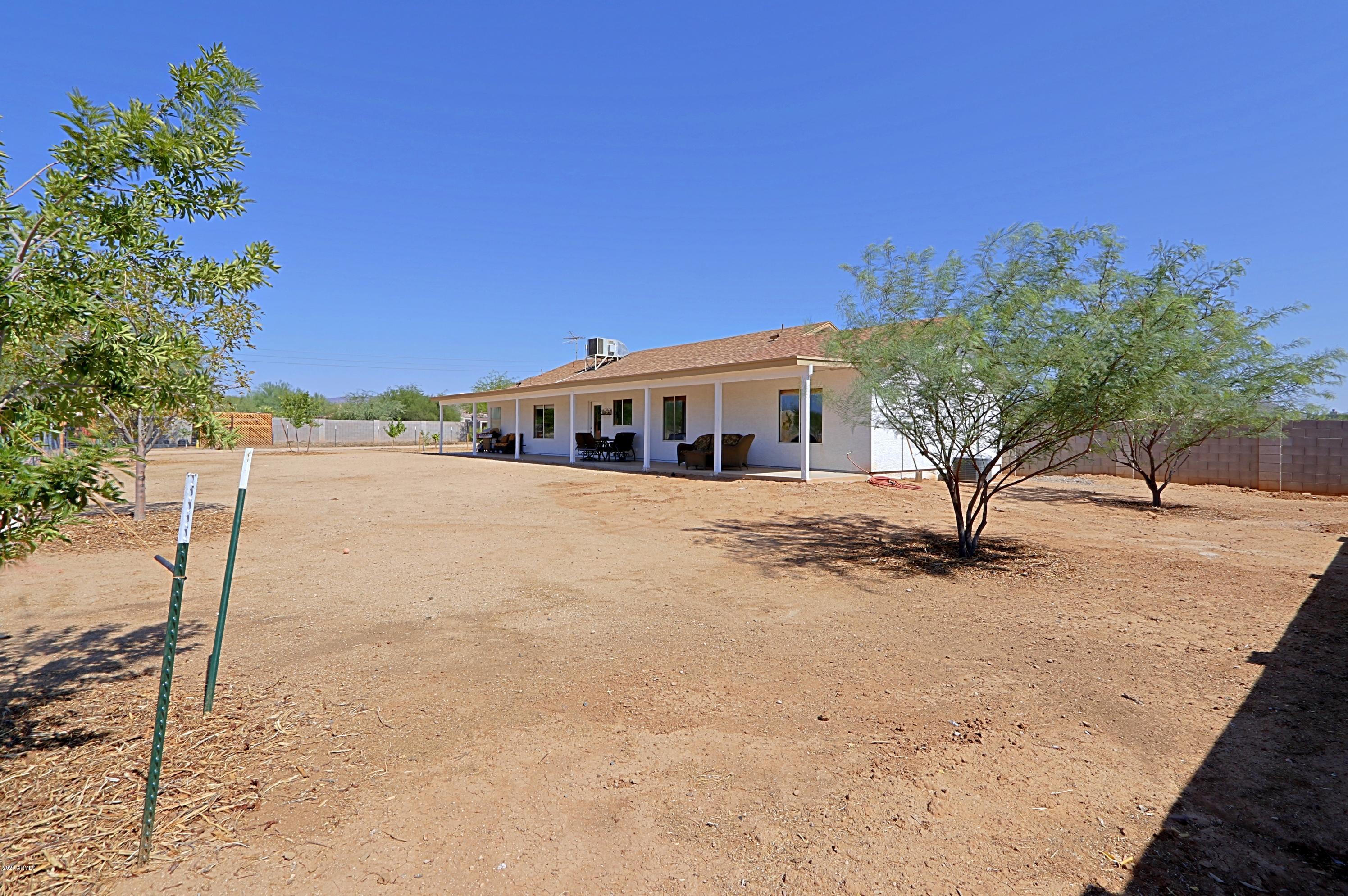 923 East Joy Ranch Road Phoenix, AZ 85086 - Photo 61 of 70 Backyard 2