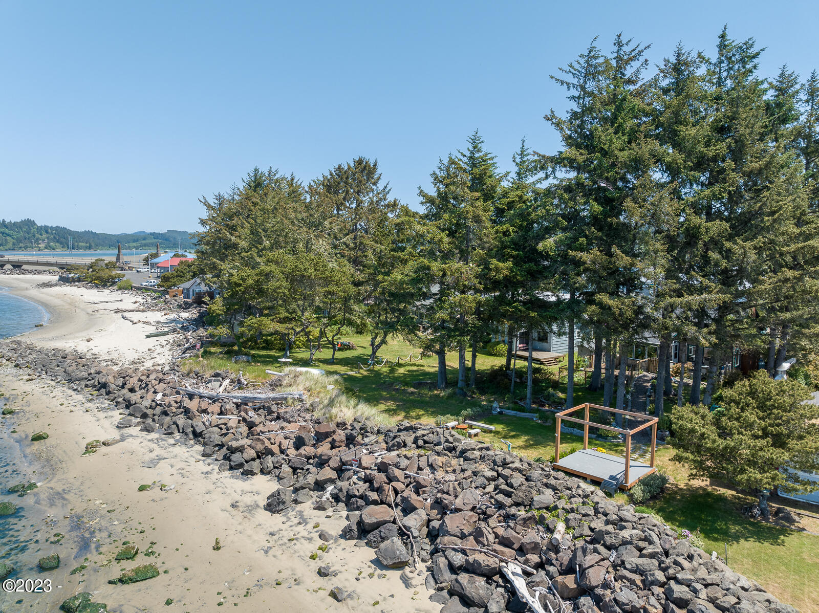 130 Southwest Maple Street Waldport, OR 97394 - Photo 9 of 46 aerial1