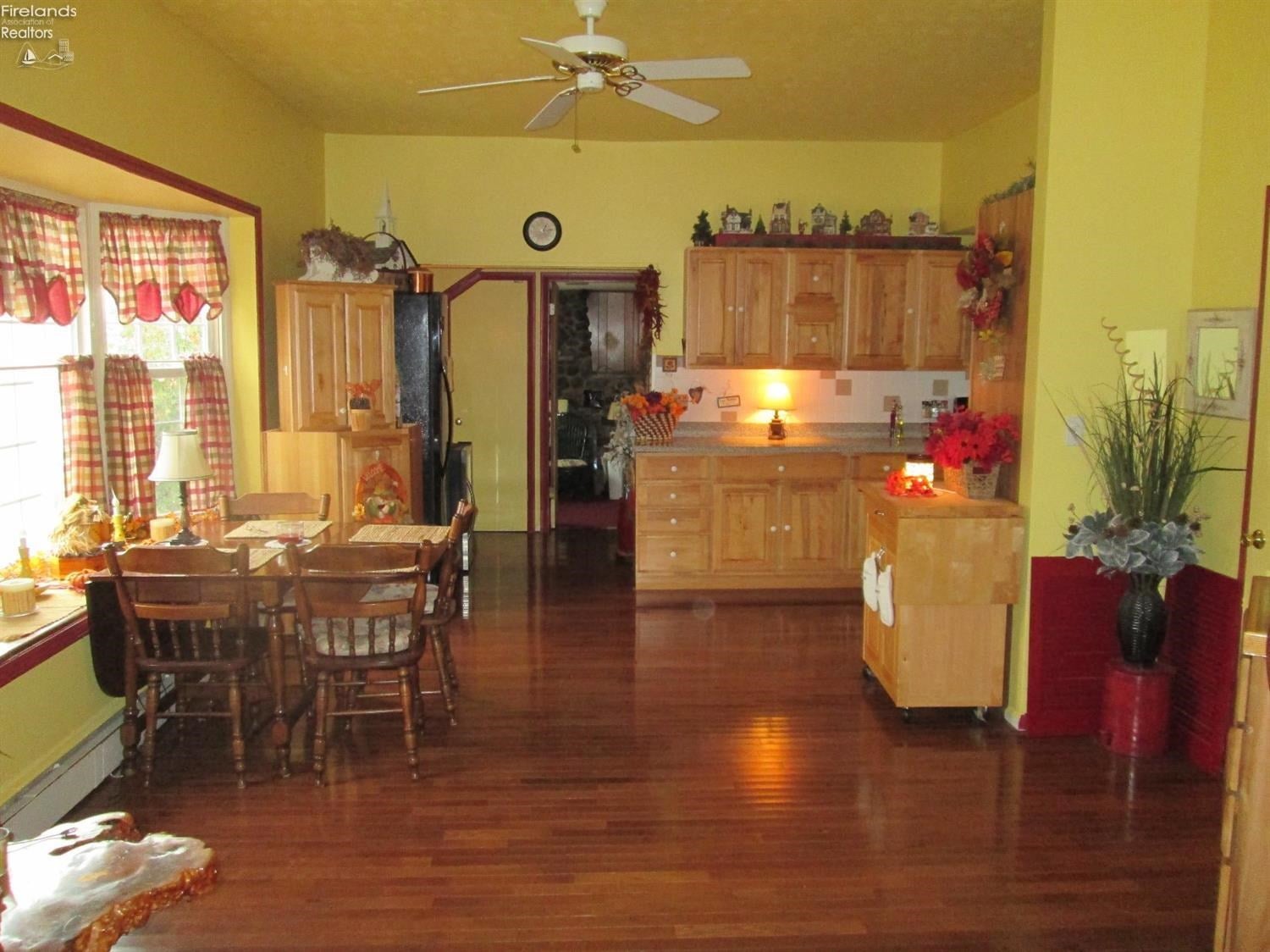 2064 Northwest Catawba Road Port Clinton, OH 43452 - Photo 9 of 10 Gallery Image 9