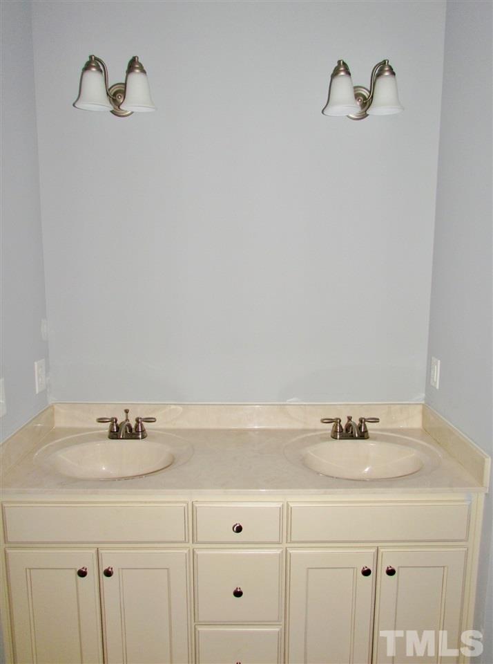 1320 Earpsboro Road Zebulon, NC 27597 - Photo 15 of 25 Gallery Image 15