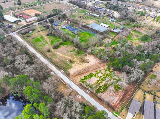$2,376,704 | 25635 Hufsmith Cemetery Road, Tomball, TX 77375
