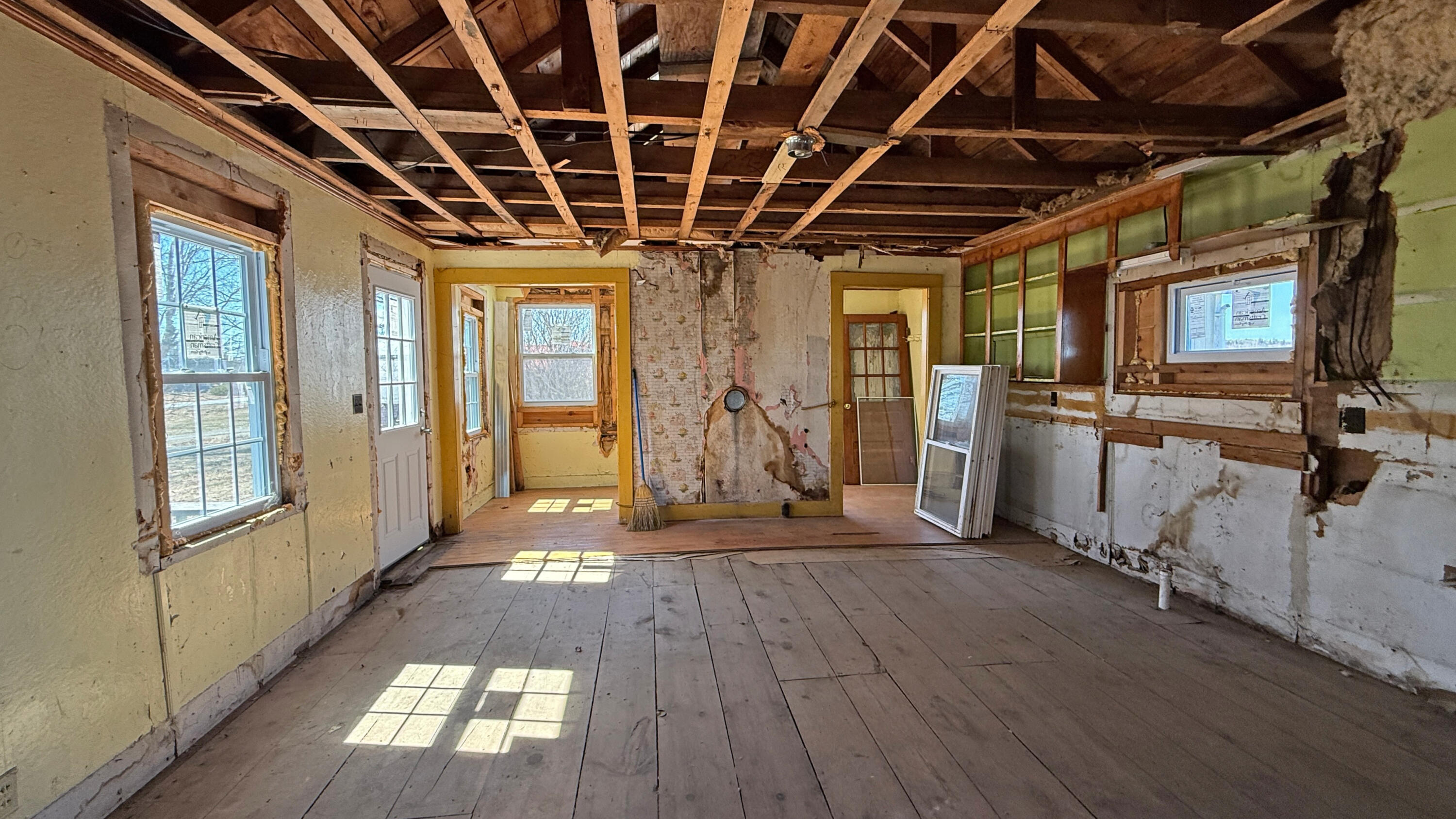 225 County Road Lubec, ME 04652 - Photo 5 of 19