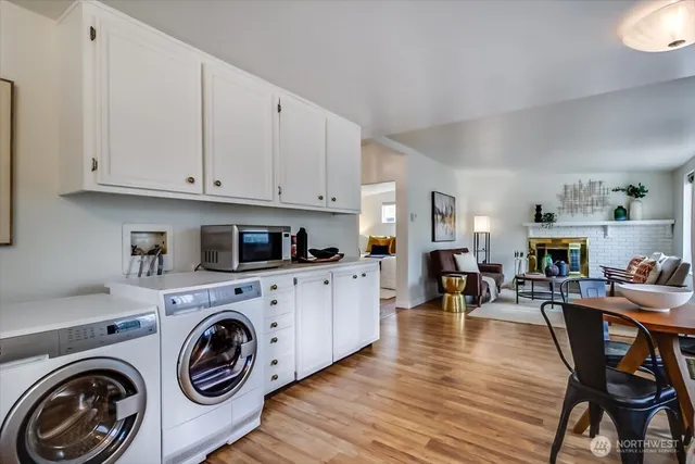 $668,000 | 14043 Burke Avenue North, Seattle, WA 98133