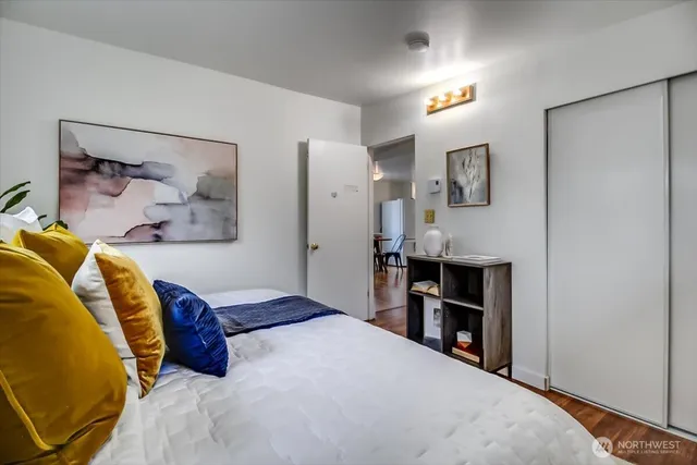 $668,000 | 14043 Burke Avenue North, Seattle, WA 98133