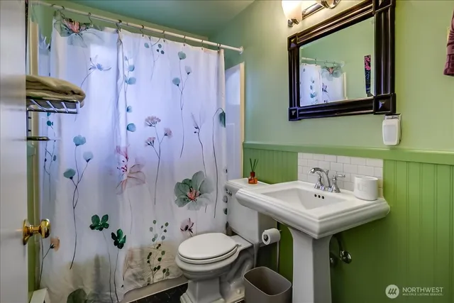 $668,000 | 14043 Burke Avenue North, Seattle, WA 98133