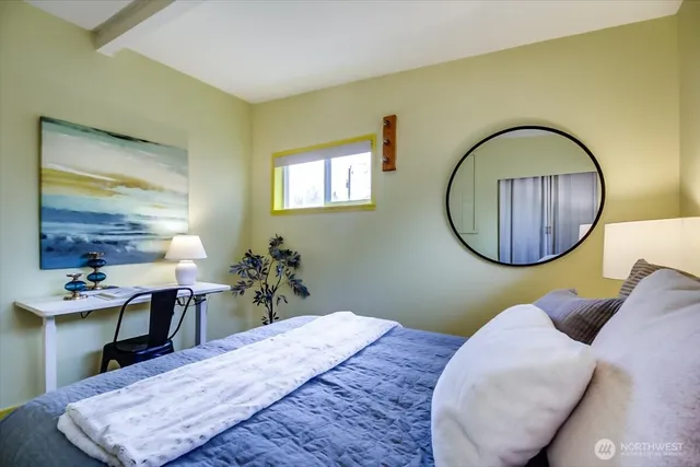 $668,000 | 14043 Burke Avenue North, Seattle, WA 98133