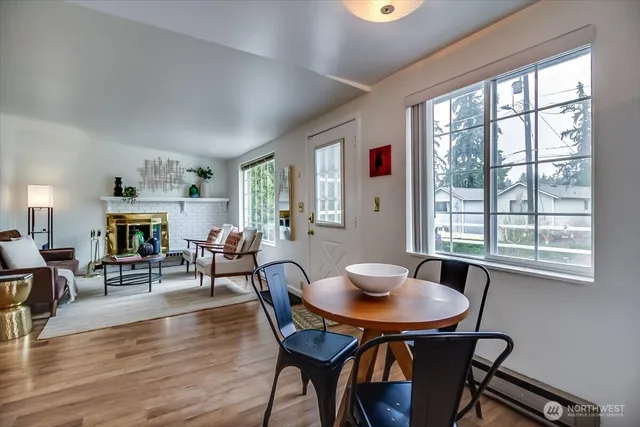 $668,000 | 14043 Burke Avenue North, Seattle, WA 98133