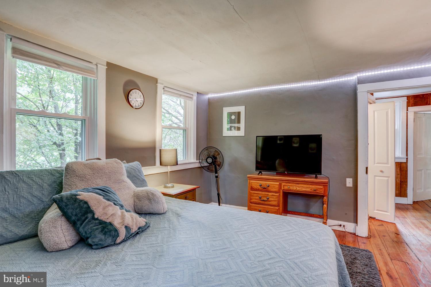 2905 Spring Valley Road Lancaster, PA 17601 - Photo 51 of 58 bed 2