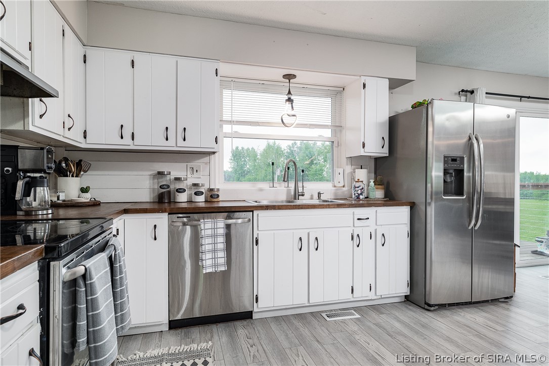 11481 Losson Road Pekin, IN 47165 - Photo 13 of 45 Gallery Image 13