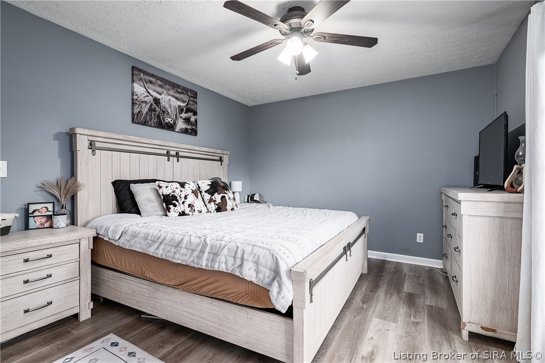 11481 Losson Road Pekin, IN 47165 - Photo 16 of 45 Gallery Image 16