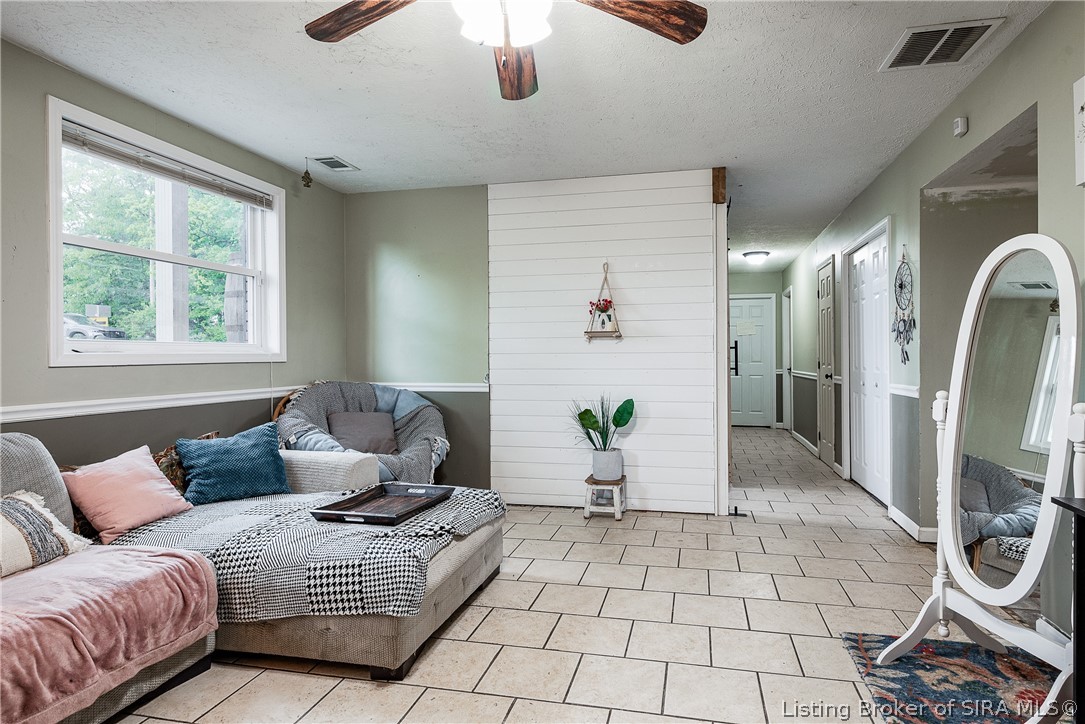 11481 Losson Road Pekin, IN 47165 - Photo 26 of 45 Gallery Image 26