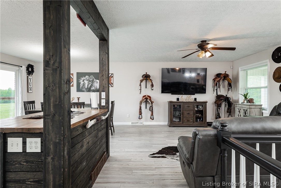11481 Losson Road Pekin, IN 47165 - Photo 8 of 45 Gallery Image 8
