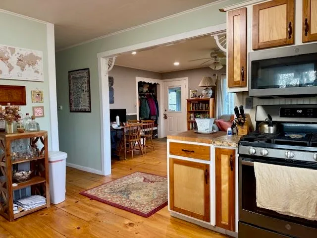 $405,000 | 261 Highway 15, Hyde Park, VT 05655