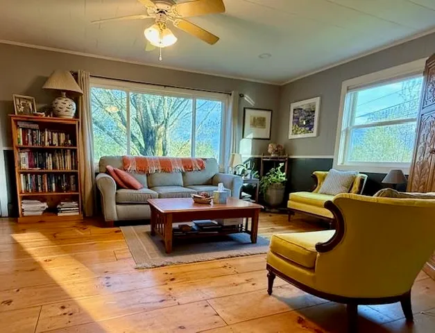 $405,000 | 261 Highway 15, Hyde Park, VT 05655