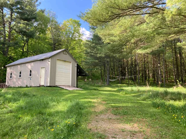 $405,000 | 261 Highway 15, Hyde Park, VT 05655