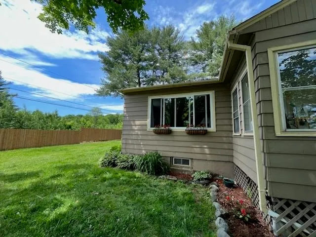 $405,000 | 261 Highway 15, Hyde Park, VT 05655