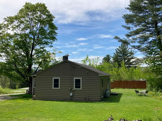 $405,000 | 261 Highway 15, Hyde Park, VT 05655