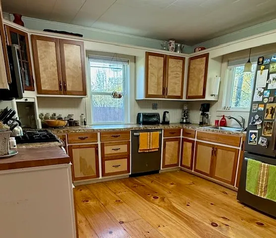 $405,000 | 261 Highway 15, Hyde Park, VT 05655