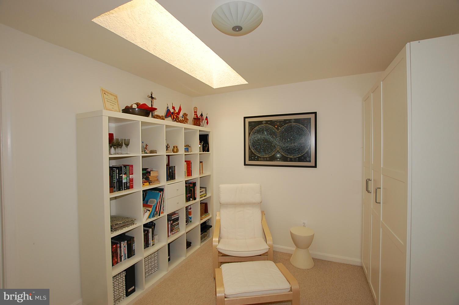 408 Ridgepoint Place, Unit 36 Gaithersburg, MD 20878 - Photo 18 of 29 Interior (General)