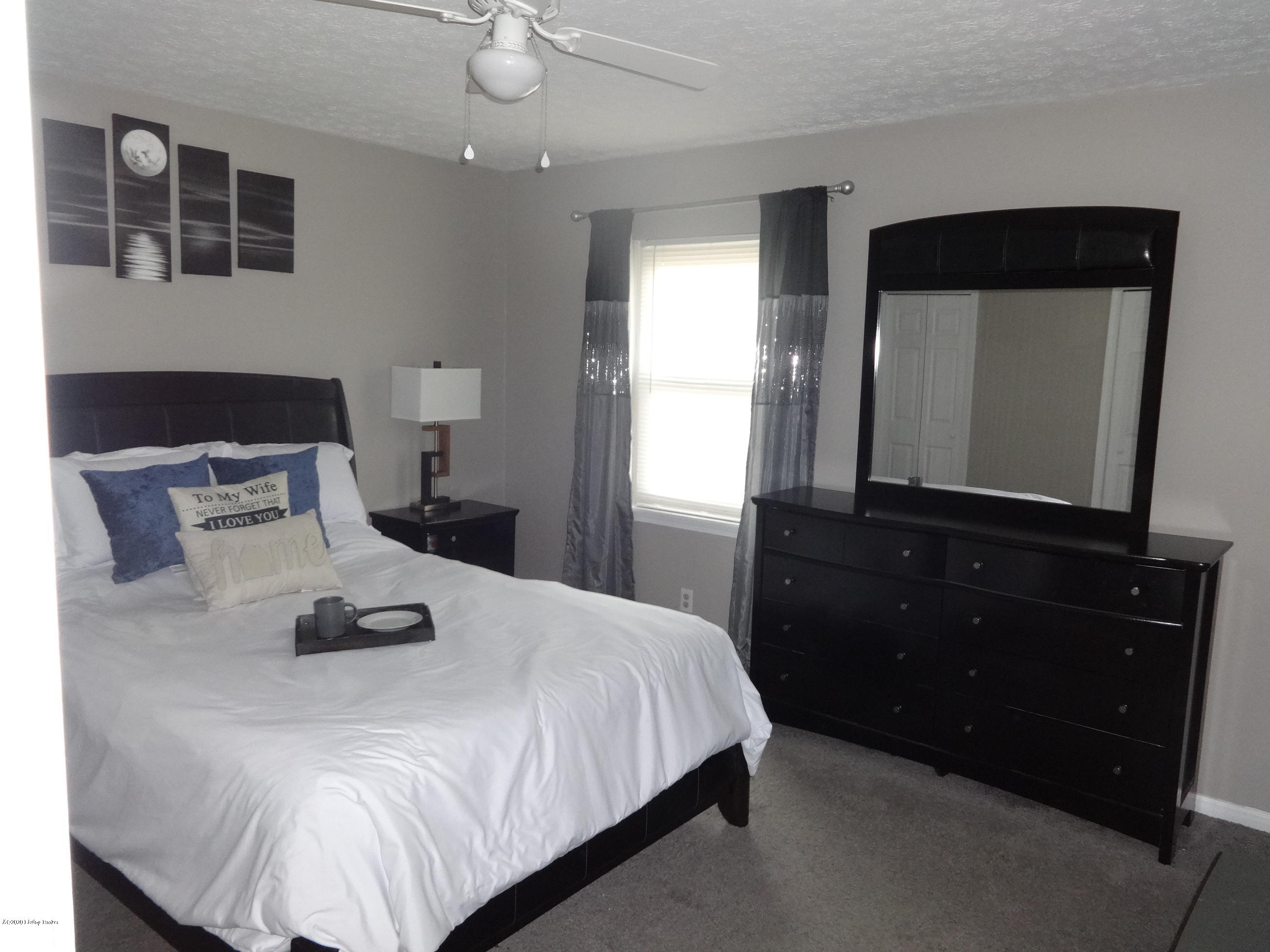 7904 Rochelle Road Louisville, KY 40228 - Photo 63 of 86 DSC01075