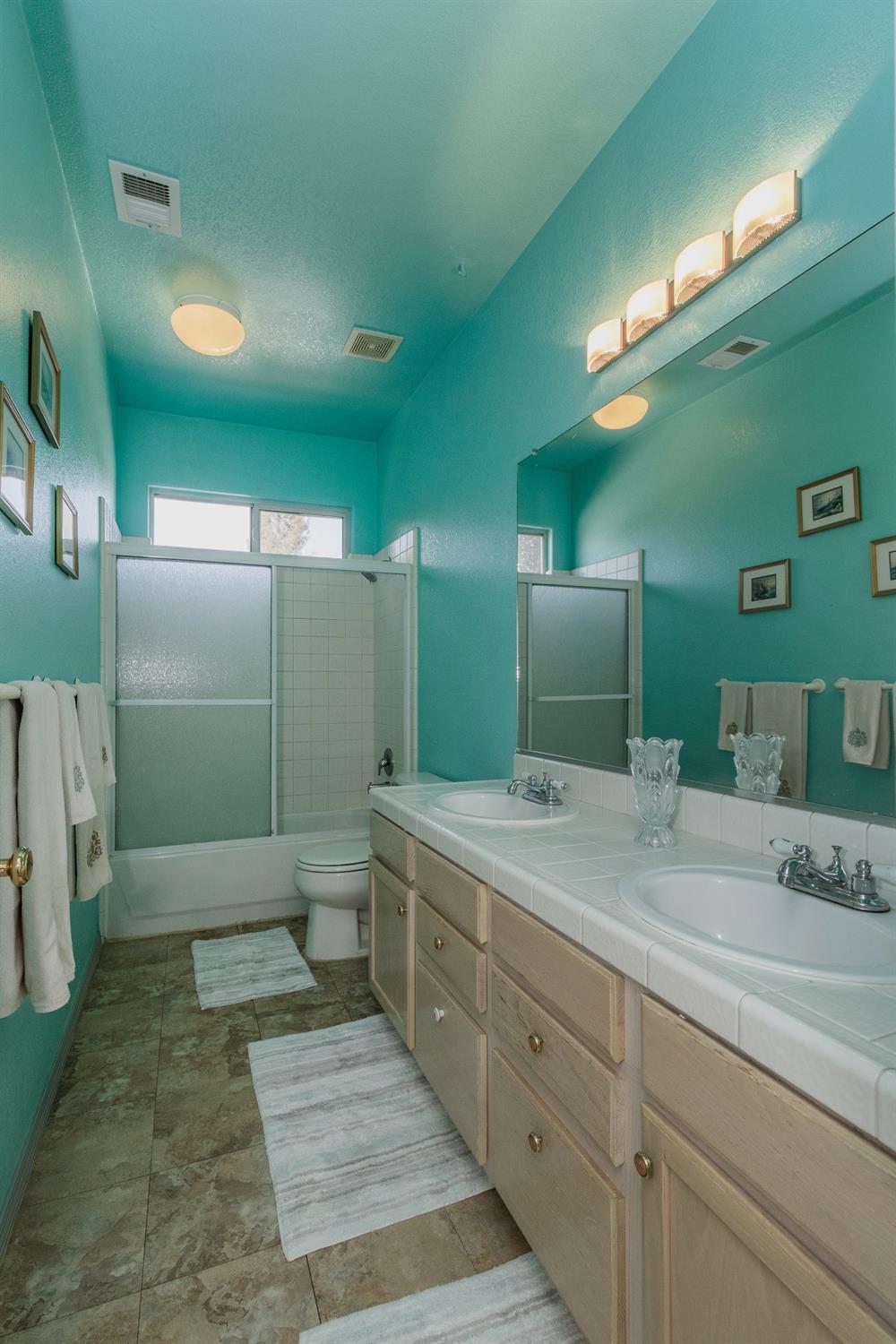 1973 North Sunny Lane Reedley, CA 93654 - Photo 31 of 49 Gallery Image 31