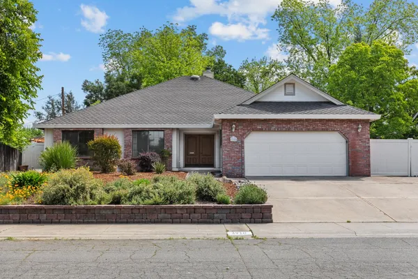 $725,000 | 3910 Adelheid Way, Sacramento, CA 95821