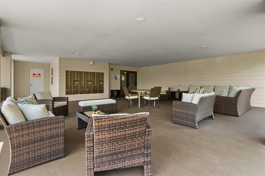 260 Spanish Moss Circle, Unit 101 Sebring, FL 33876 - Photo 22 of 35 a living room with furniture and a couch