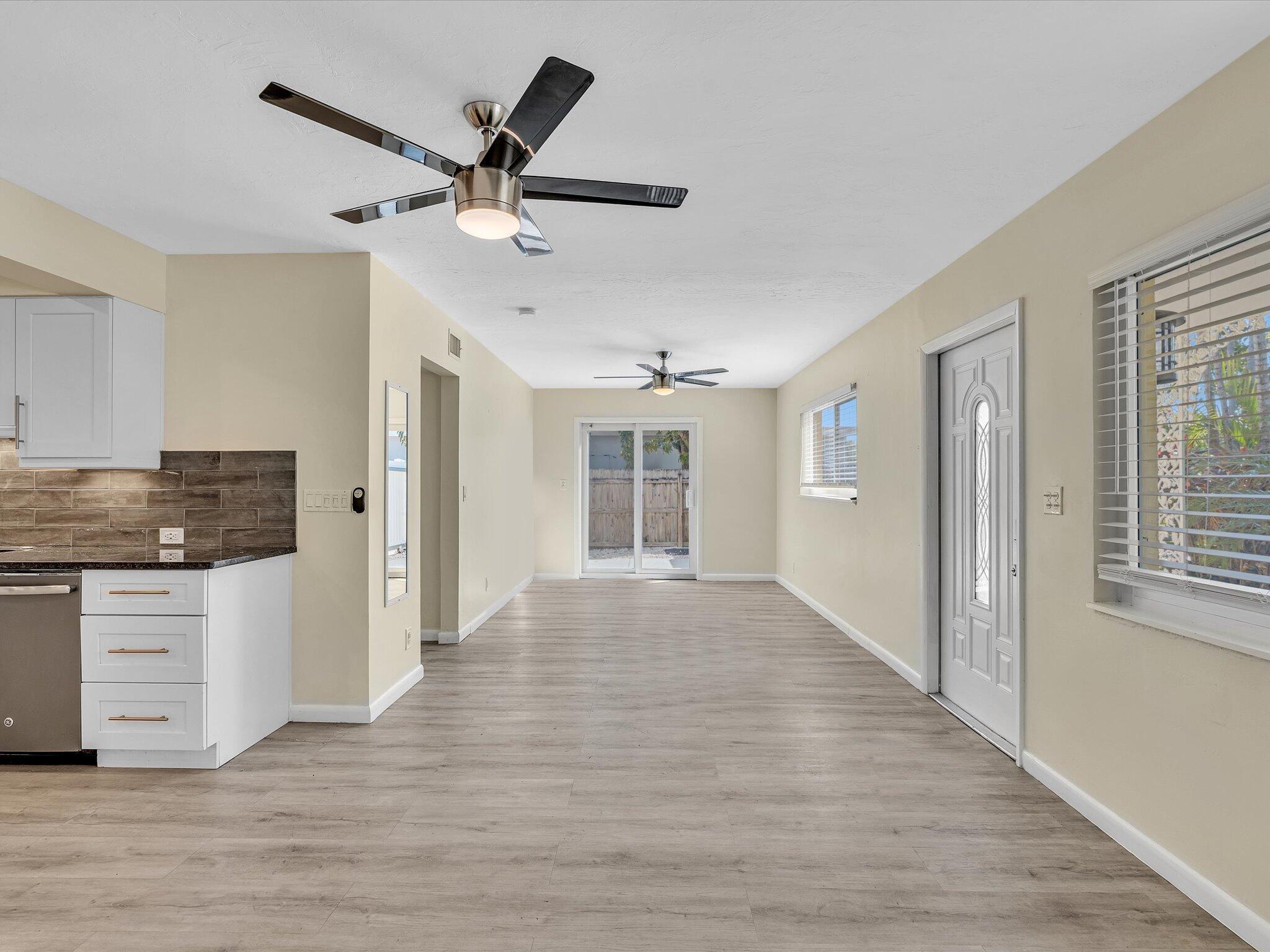 607 West Perry Street Lantana, FL 33462 - Photo 12 of 49 main living space