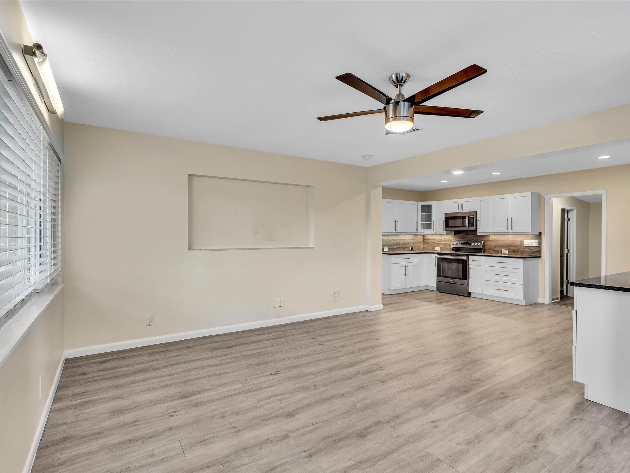 607 West Perry Street Lantana, FL 33462 - Photo 13 of 49 main living space