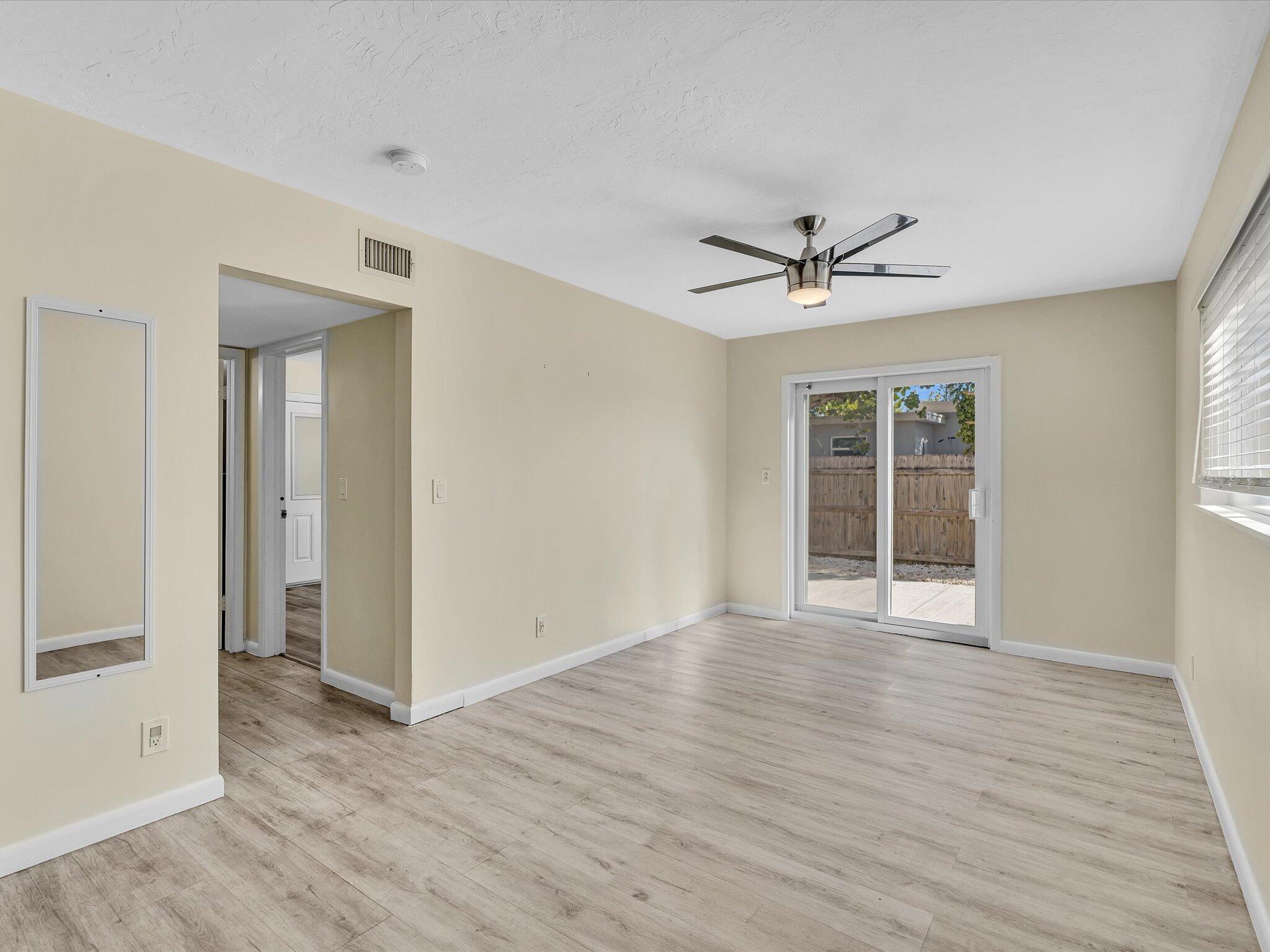 607 West Perry Street Lantana, FL 33462 - Photo 16 of 49 main living space