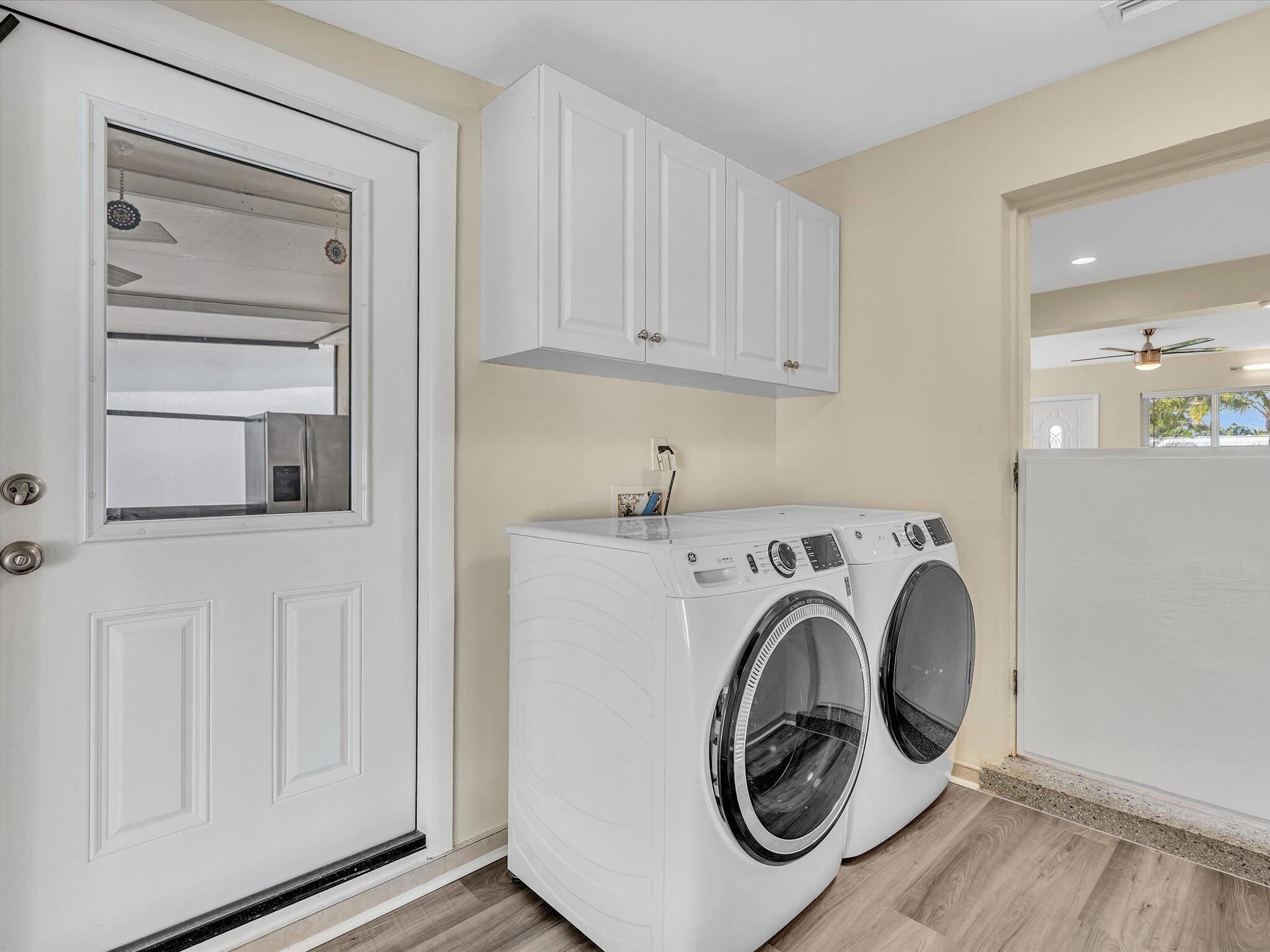 607 West Perry Street Lantana, FL 33462 - Photo 36 of 49 Laundry Room