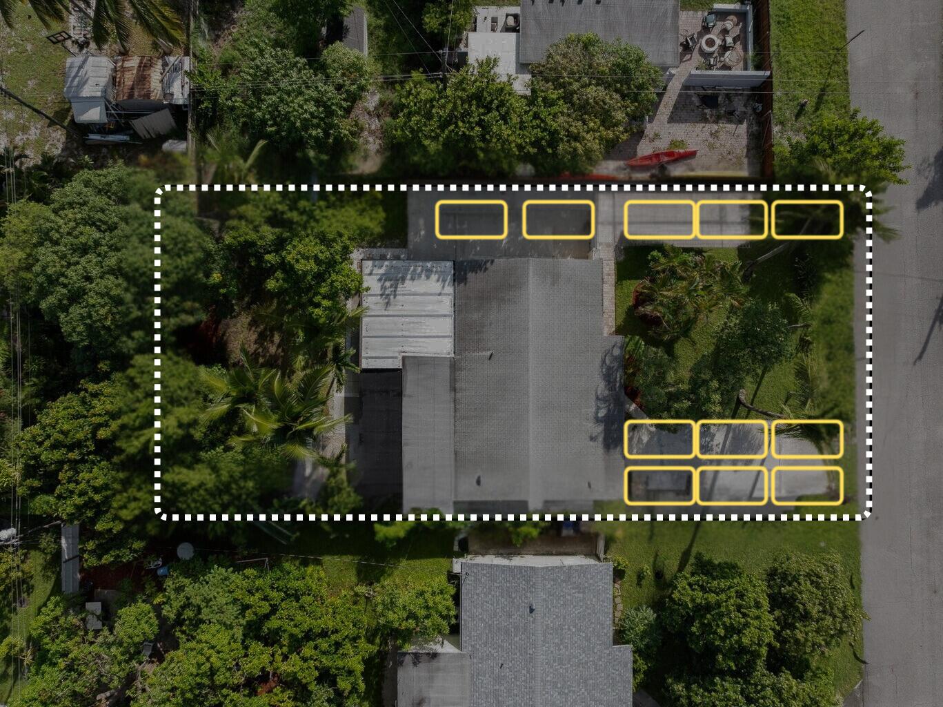 607 West Perry Street Lantana, FL 33462 - Photo 4 of 49 11 parking spots