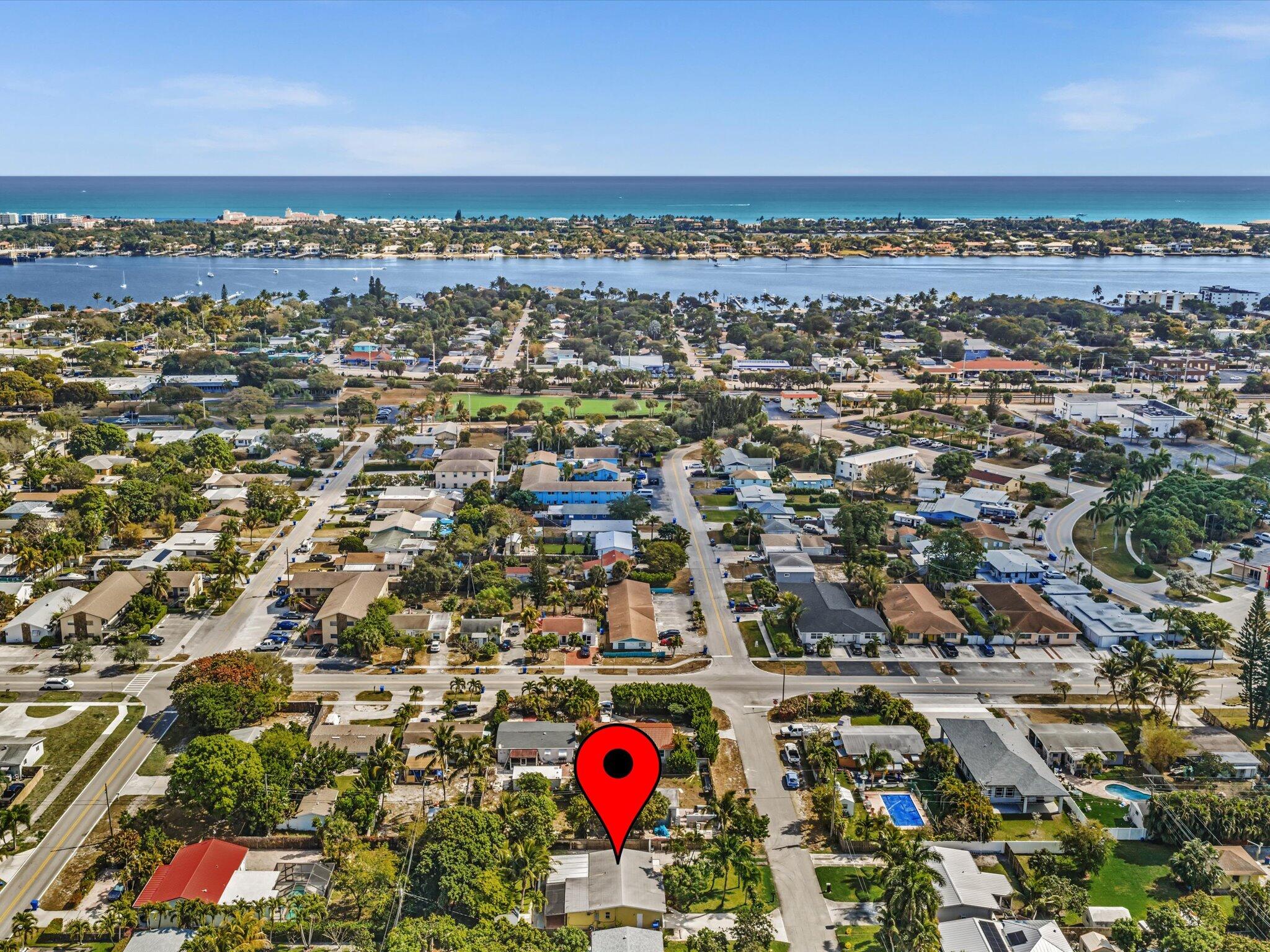 607 West Perry Street Lantana, FL 33462 - Photo 5 of 49 Aerial View
