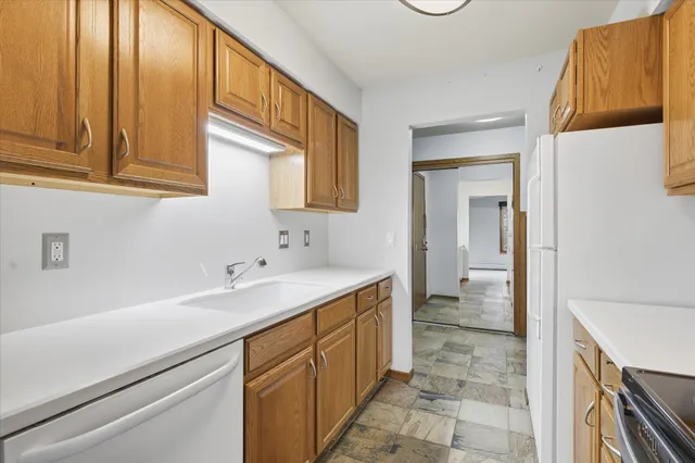 $115,000 | 2230 Midland Grove Road, Unit 108, Roseville, MN 55113