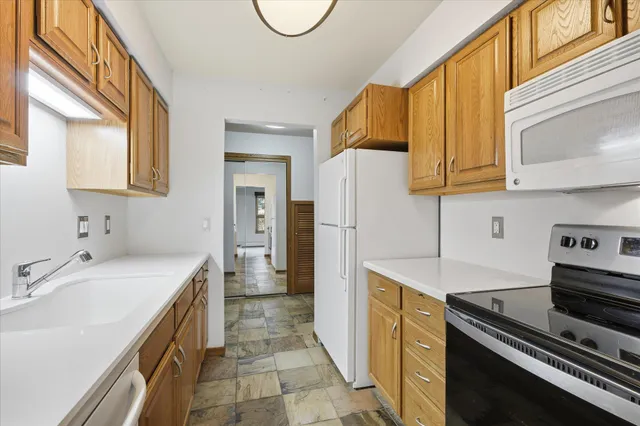 $115,000 | 2230 Midland Grove Road, Unit 108, Roseville, MN 55113